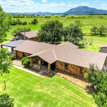 Spacious Country Home Near Ft Sill And Medicine Park Lawton Dış mekan fotoğraf