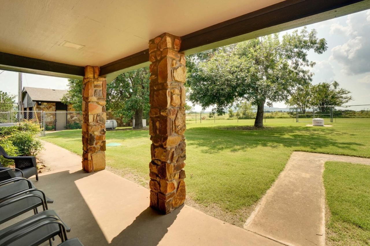 Spacious Country Home Near Ft Sill And Medicine Park Lawton Dış mekan fotoğraf