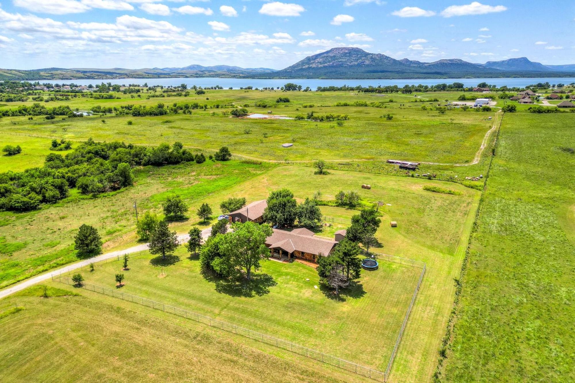 Spacious Country Home Near Ft Sill And Medicine Park Lawton Dış mekan fotoğraf